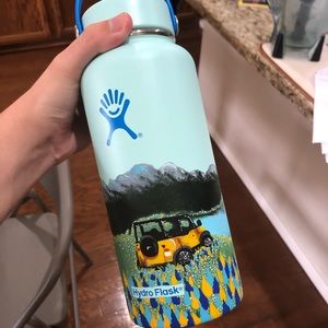 Custom Handpainted Hydroflask